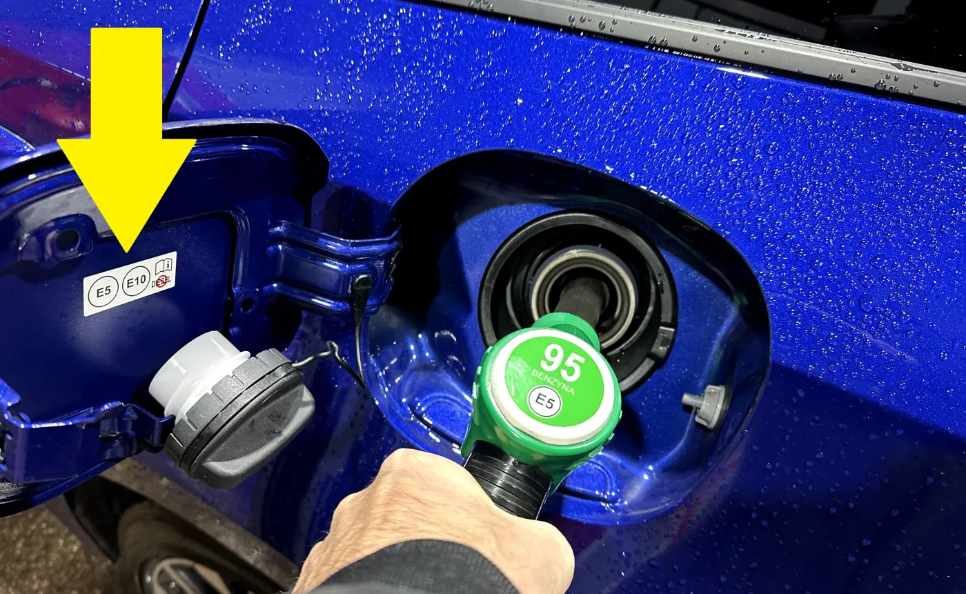 Od 1 stycznia nowe paliwo na stacjach. Sprawdź, zanim zatankujesz