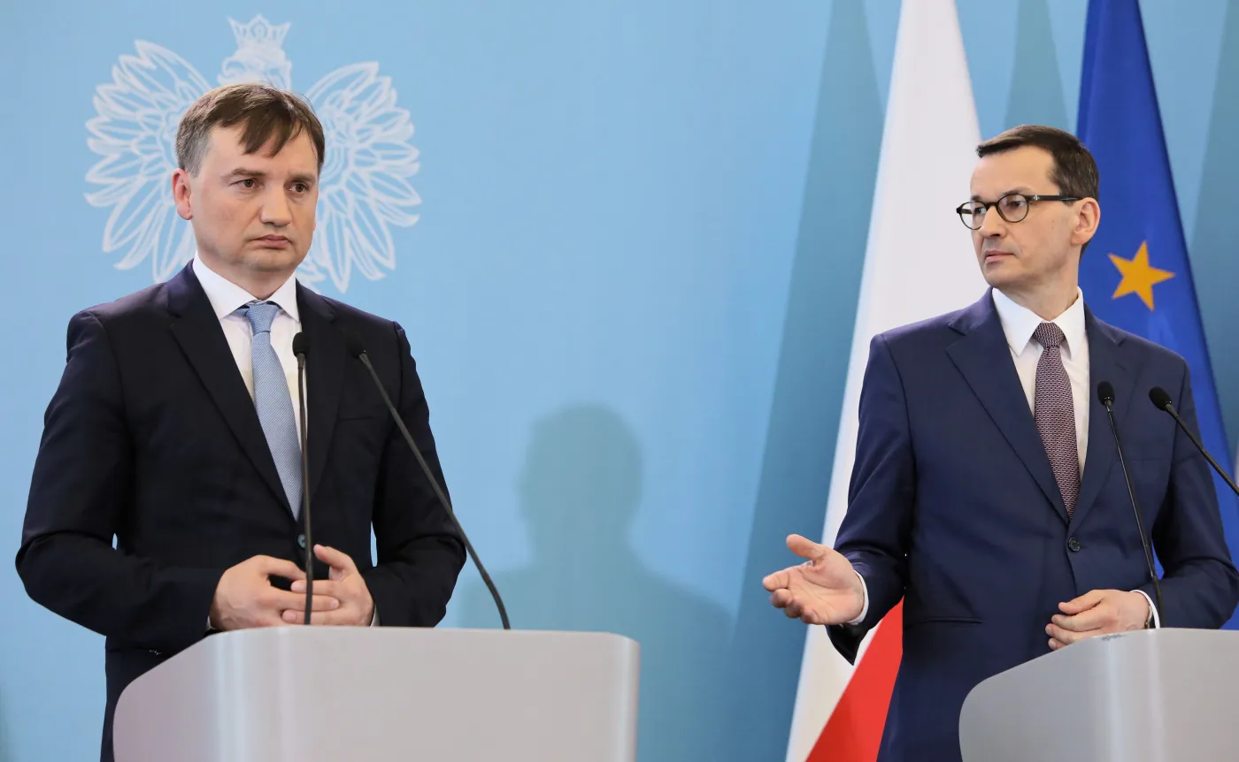 "Morawiecki i Ziobro pokłócili się, kto bardziej zaszkodził PiS". Tusk komentuje