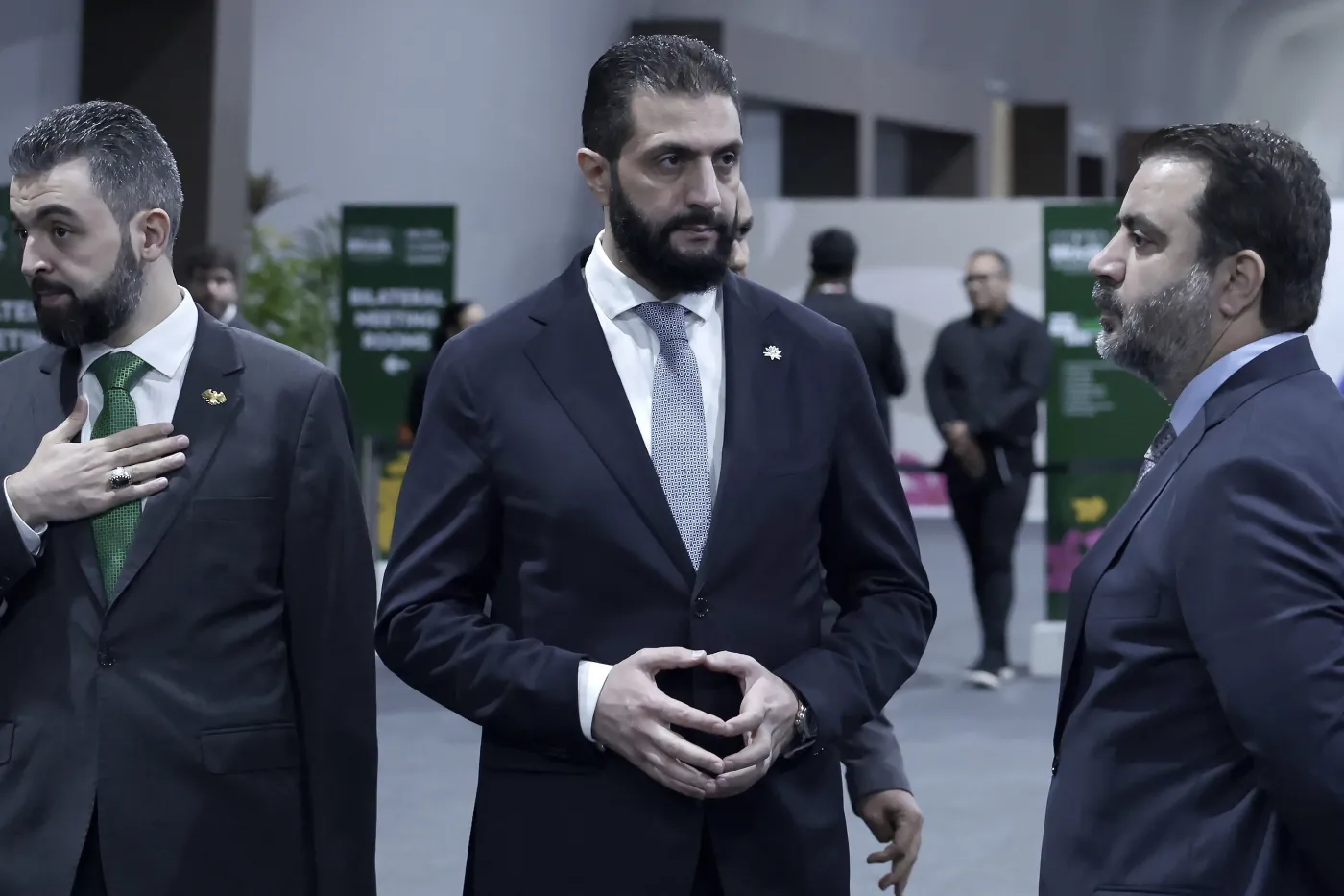 Prezydent Syrii przyleciał do USA. Ahmed al-Szara spotka się z Donaldem Trumpem