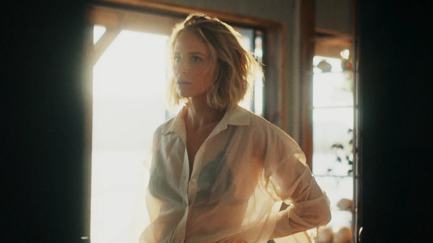 Kryminał o tajemniczej geniuszce spodobał się Polakom. Dziś nowy odcinek serialu