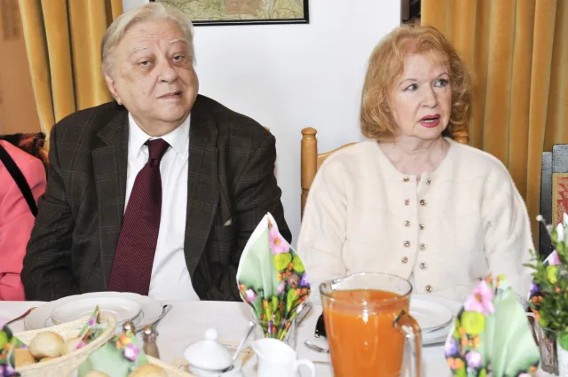 Gwiazda serialu "Alternatywy 4" walczy o zdrowie. Mąż zostawił jej ogromne długi