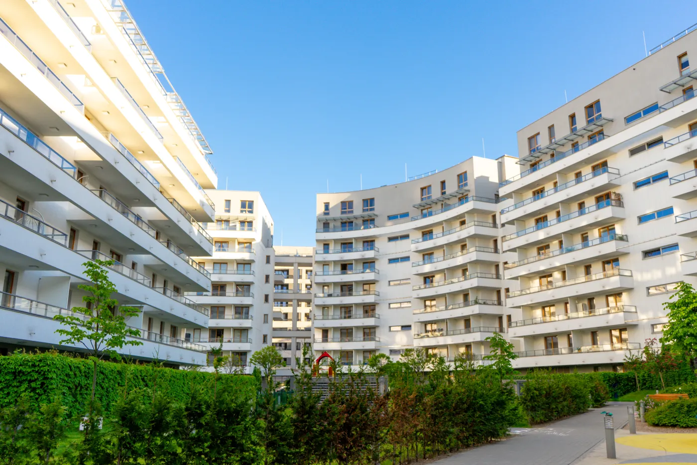 "Mieszkanie za miliony, zaufanie za zero". Ekspertka zdradza, kto dziś w Polsce ma przewagę na rynku najmu [ROZMOWA]