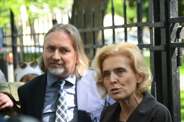 Sędziowie KRS odbili się od drzwi siedziby TK. "Święczkowski stwierdził, że to jego prywatny Trybunał"