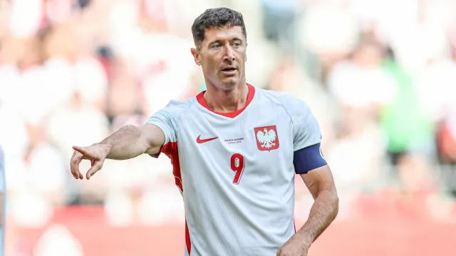Robert Lewandowski dostał nową propozycję. "Chciałbym mieć cię. Dawaj!"