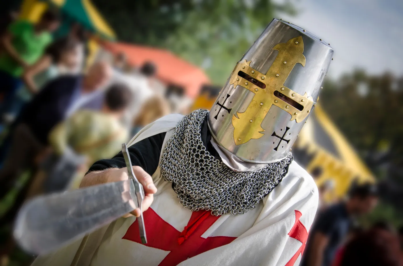 Trudny quiz z historii dla ambitnych. Mistrz trafi 16/20