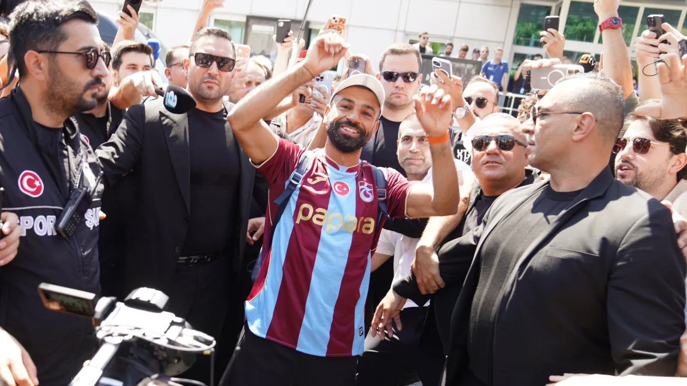 Mohamed Salah blisko Trabzonsporu. Egipcjanin przywitany przez tłumy kibiców