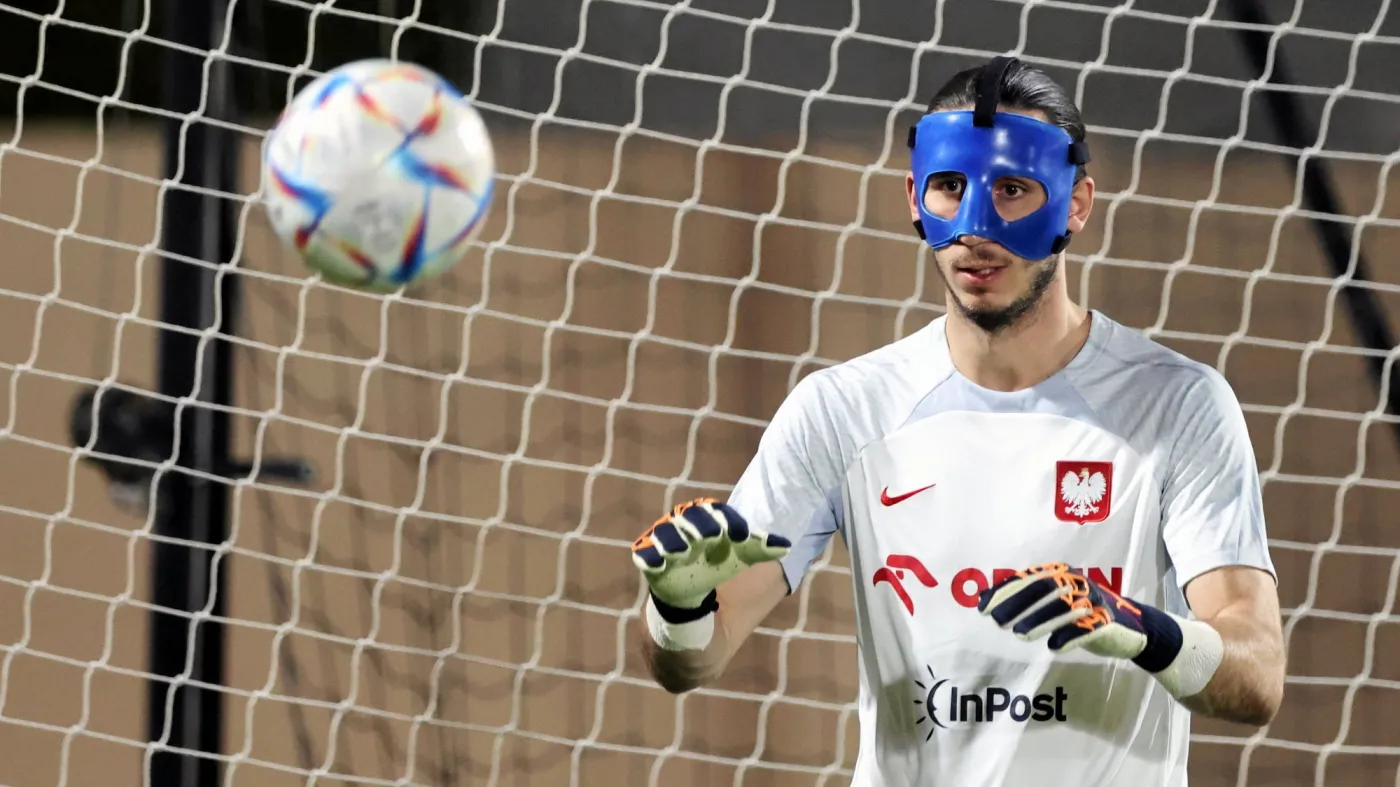 Kamil Grabara bramkarzem Juventusu Turyn. Poszedł w ślady Wojciecha Szczęsnego