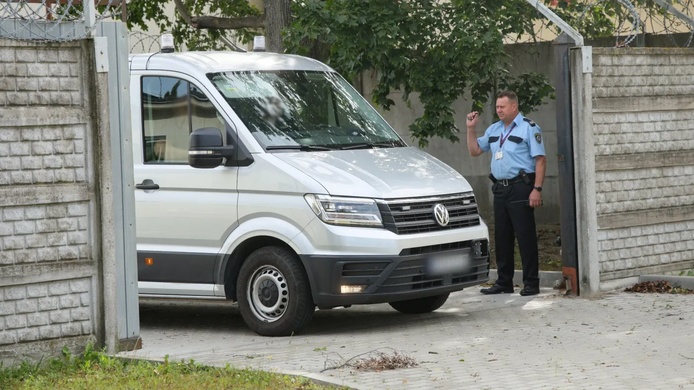samochód więzienny