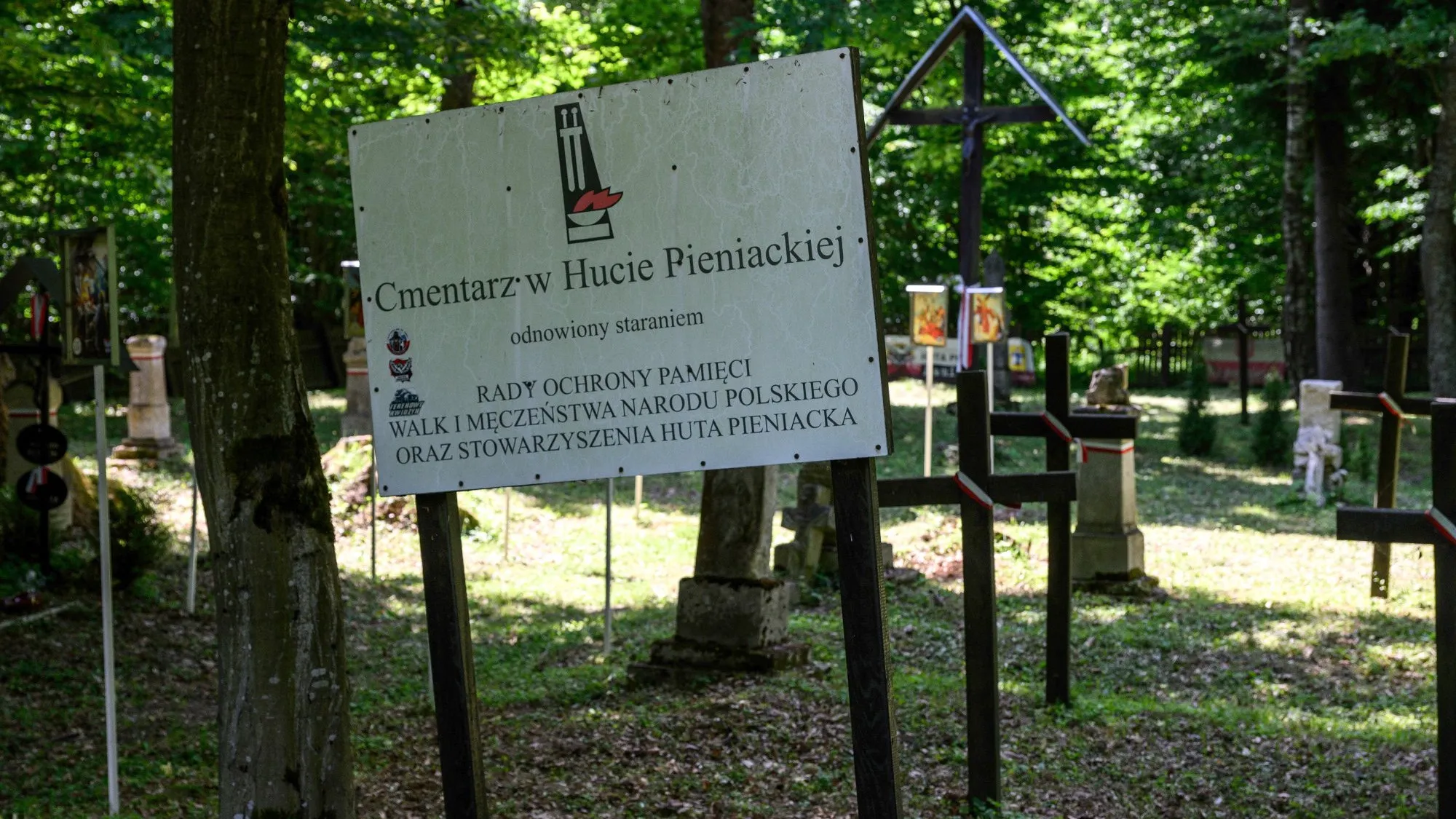 Ruszą ekshumacje w Hucie Pieniackiej. Jest zgoda władz Ukrainy