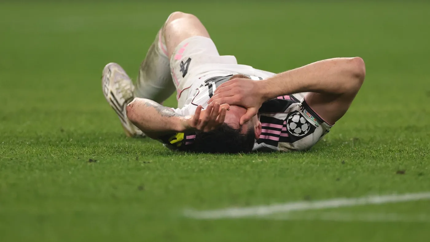 Kuriozalna sytuacja. Kibic Juventusu Turyn kontuzjował piłkarza swojej drużyny