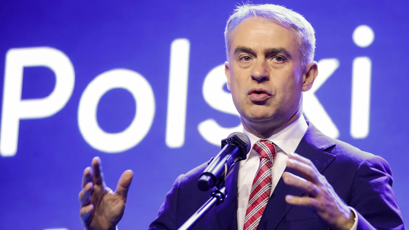 Pożar stacji bazowej Starlinków w Woli Krobowskiej. Gawkowski wskazał na Rosję