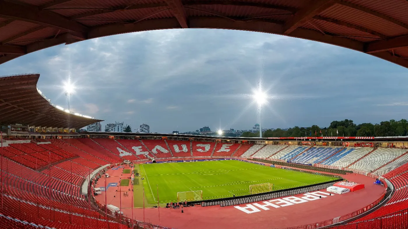 UEFA nie patyczkowała się z Serbami. Mecz z Niemcami przy pustych trybunach