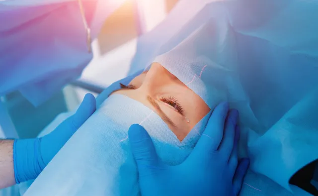 Wzrosła liczba zabiegów okulistycznych i skróciły się kolejki