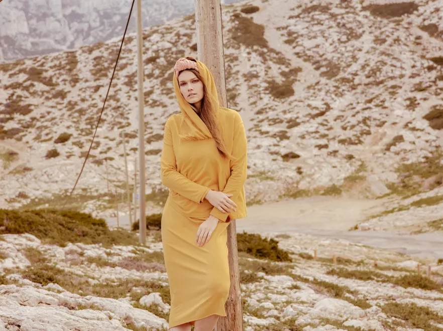 Dzianina w zmysłowej odsłonie i piękne plenery nowej kampanii by Insomnia