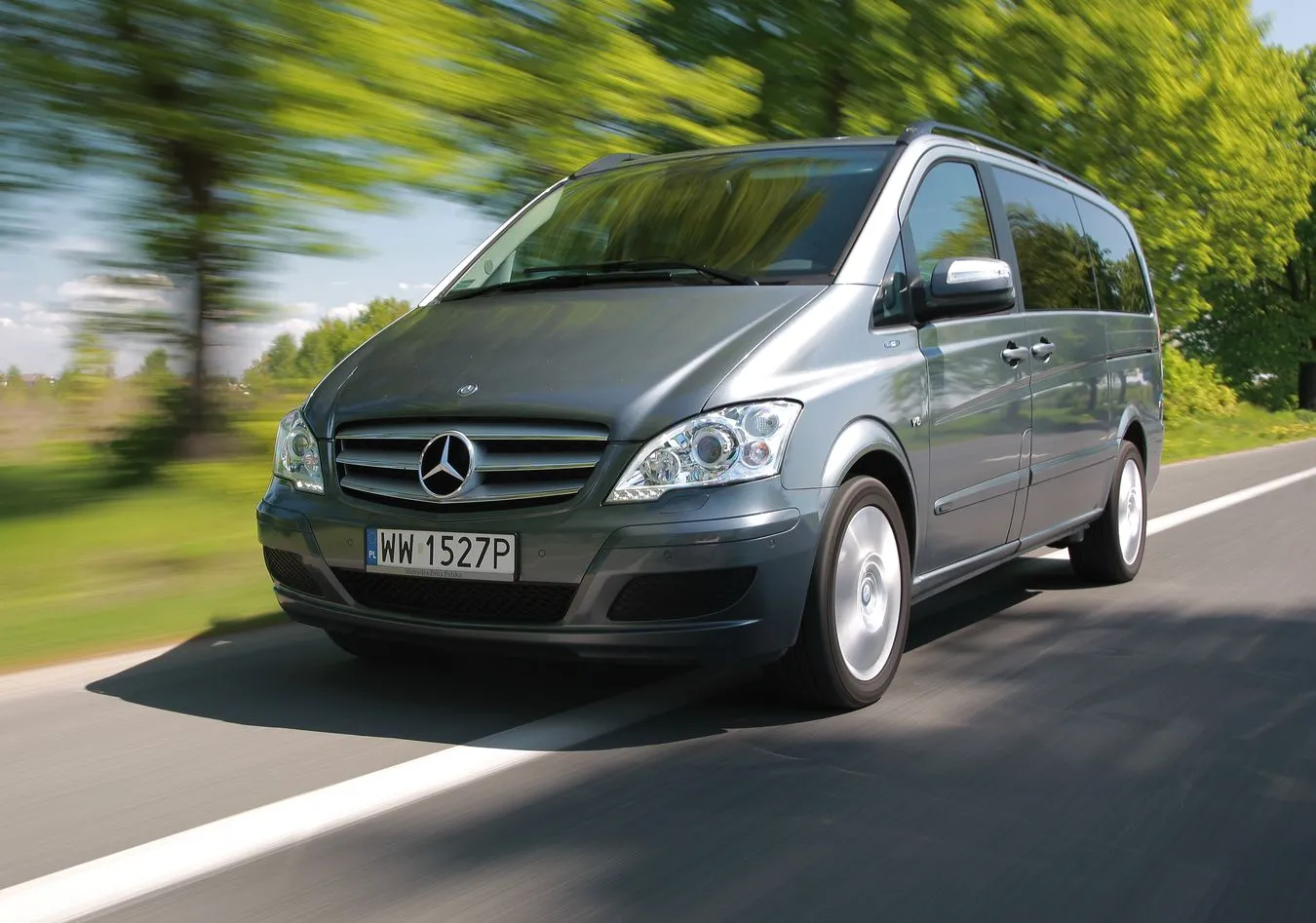 2849024-mercedes-mercedes-viano-cdi-ambiente-10.jpg