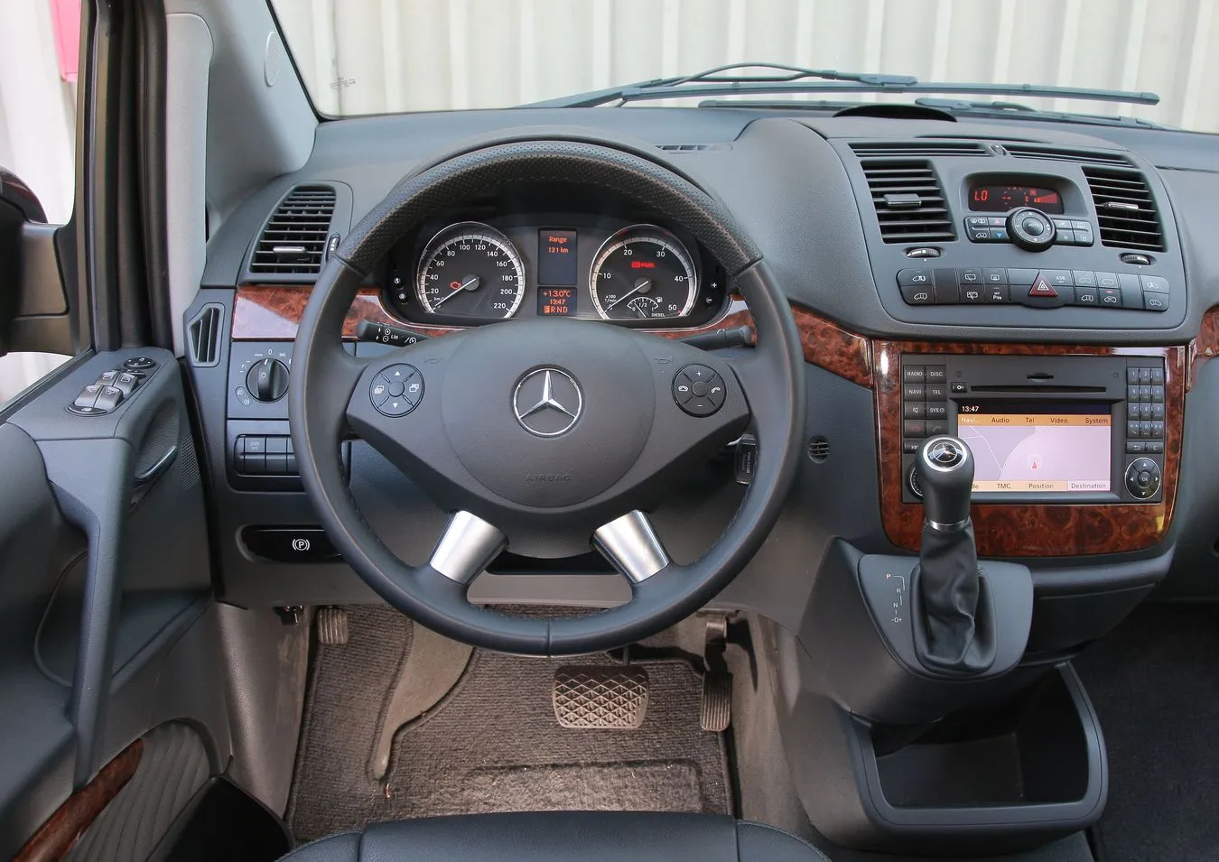 2850041-mercedes-mercedes-viano-cdi-ambiente-40.jpg