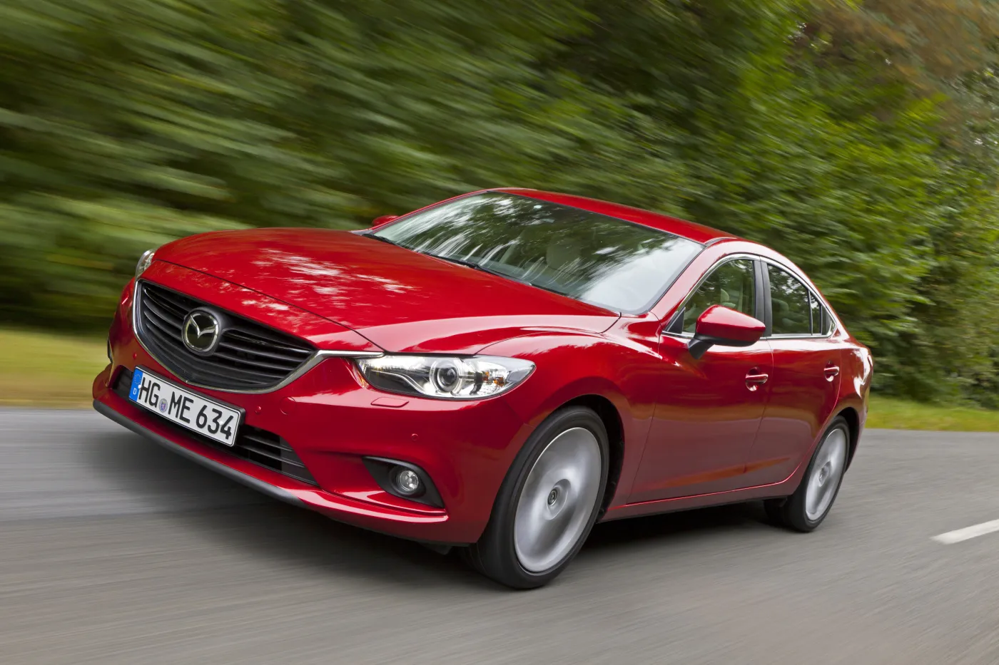 4234159-mazda6-sedan-2012-paris-action-10-jpg300.jpg