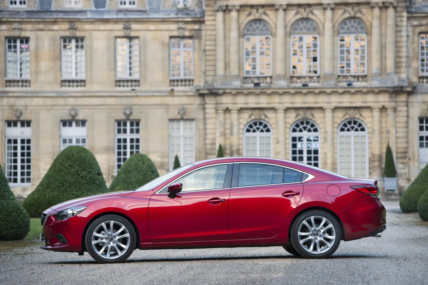 4234246-mazda6-sedan-2012-paris-stills-02-jpg300.jpg