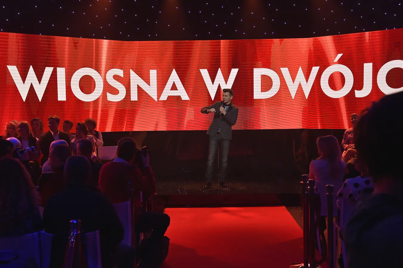 Tomasz Kammel na konferencji ramówkowej TVP2