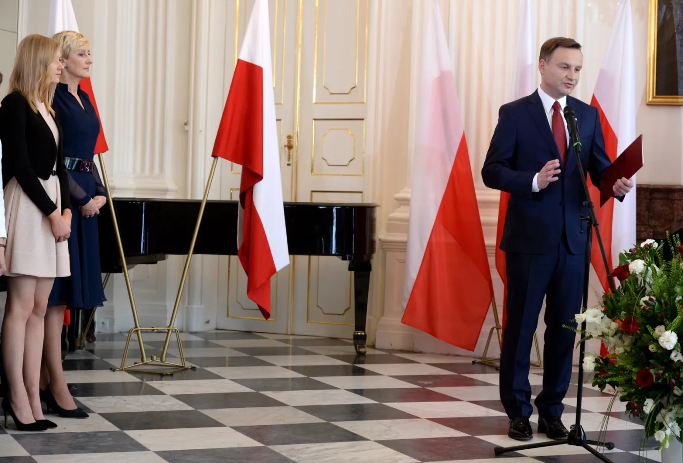 7825157-andrzej-duda-z-zona-agata-kornhauser-duda.jpg