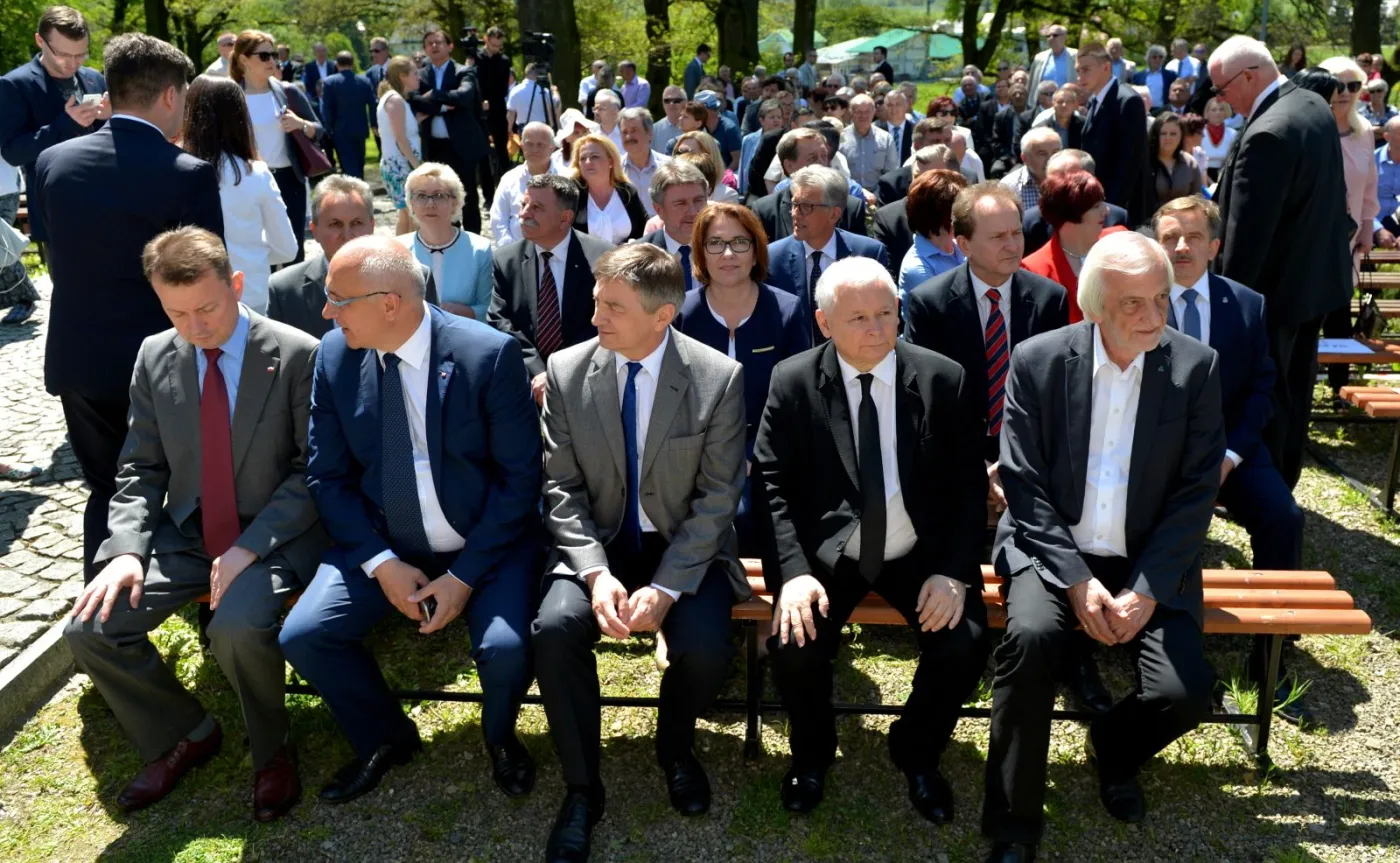 Terlecki zapowiada przegląd awansów. "To często są ludzie, którzy się zasłużyli. Trudno ich nie docenić"