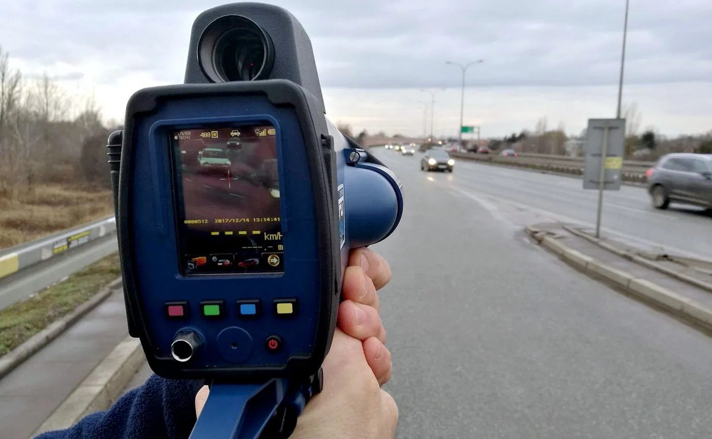 Powstał specjalny zespół ds. "suszarek". Kolejne wyroki uniewinniające kierowców podważają jakość policyjnych radarów