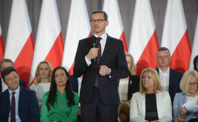 Szarpanina na spotkaniu z Morawieckim. Interweniowała policja