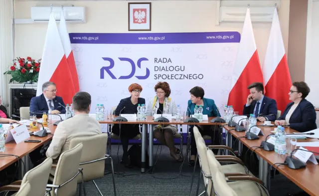 ZNP i FZZ przedstawiły propozycje. Rząd odpowie w piątek