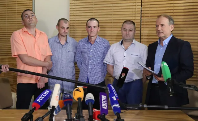 Przyjaciel Putina na własną rękę uwolnił ukraińskich jeńców. "Zełenski wcale nie chce pokoju w Donbasie"