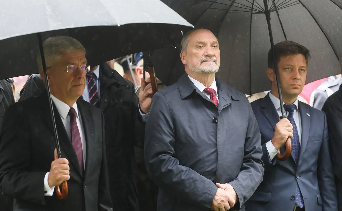 Stanisław Karczewski, Antoni Macierewicz i Michał Dworczyk
