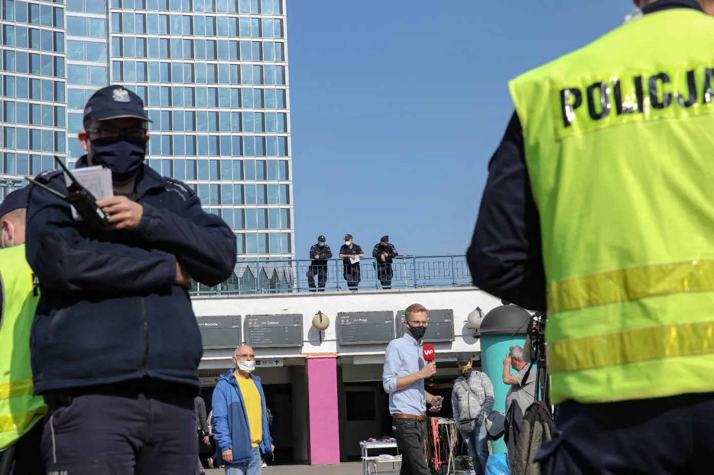 Protest przedsiębiorców w Warszawie. "Policja dokonała zatrzymań prewencyjnych"