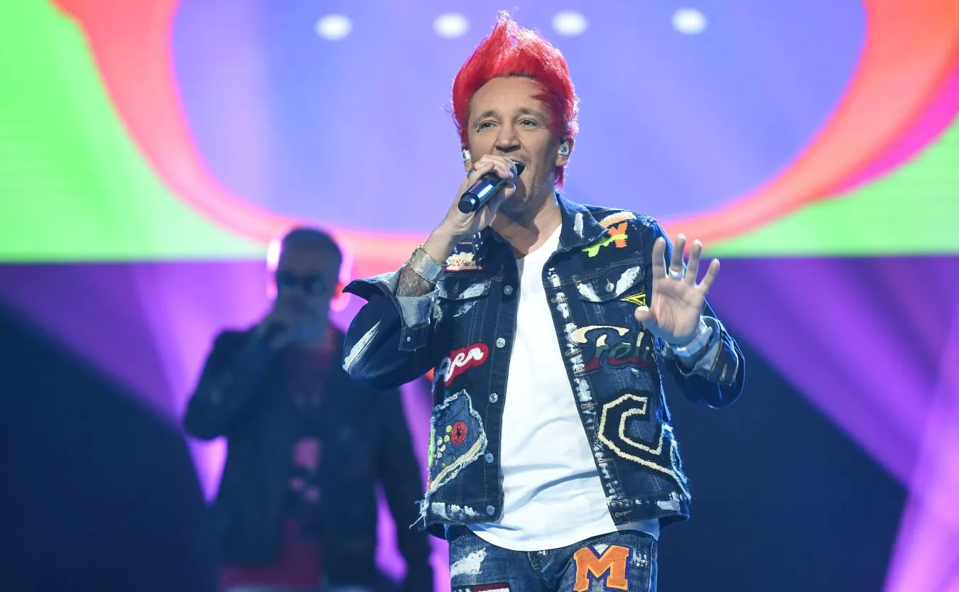 Na piosence wyborczej można zarobić, ale też stracić część fanów