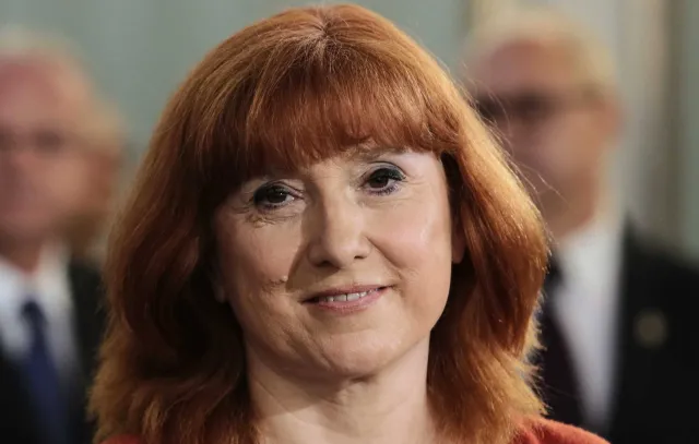 "Zarazo lizbijska, wynoś się z kamienicy". List na wycieraczce posłanki Lewicy