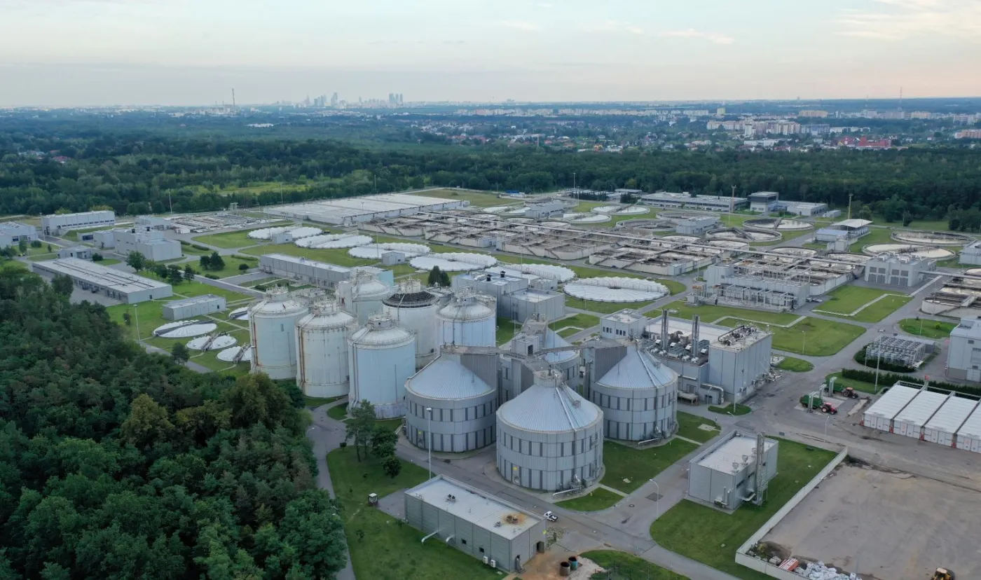 Kilometr tunelu z rurociągiem do "Czajki" zalany ściekami. Eksperci rozpoczęli badanie