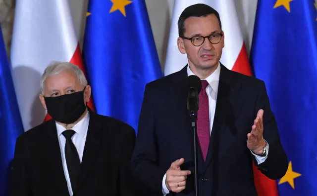 Kaczyński w rządzie Morawieckiego. Premier przedstawił nazwiska NOWYCH MINISTRÓW [WIDEO]