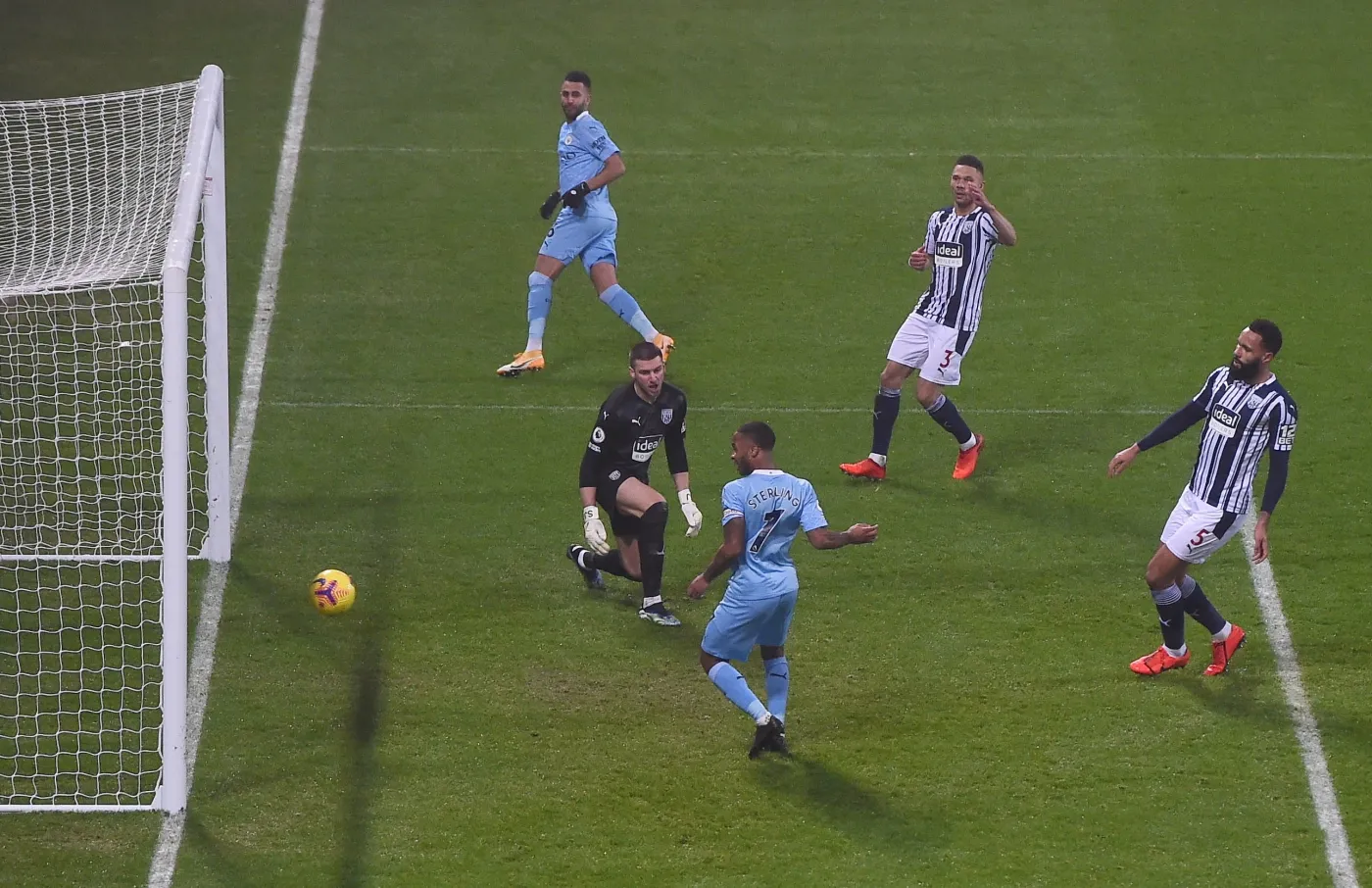 Man City odzyskał prowadzenie. Grosicki nie znalazł się nawet na ławce rezerwowych