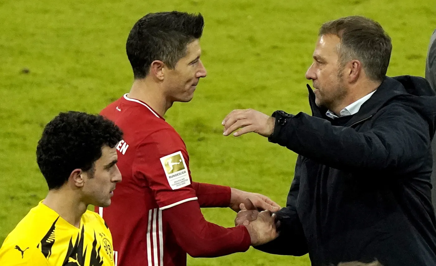 Robert Lewandowski  i trener Hansi Flick