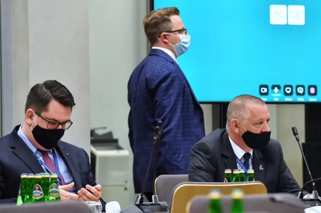 Awantura podczas wysłuchania Mariana Banasia. Posiedzenie nieoczekiwanie zamknięte