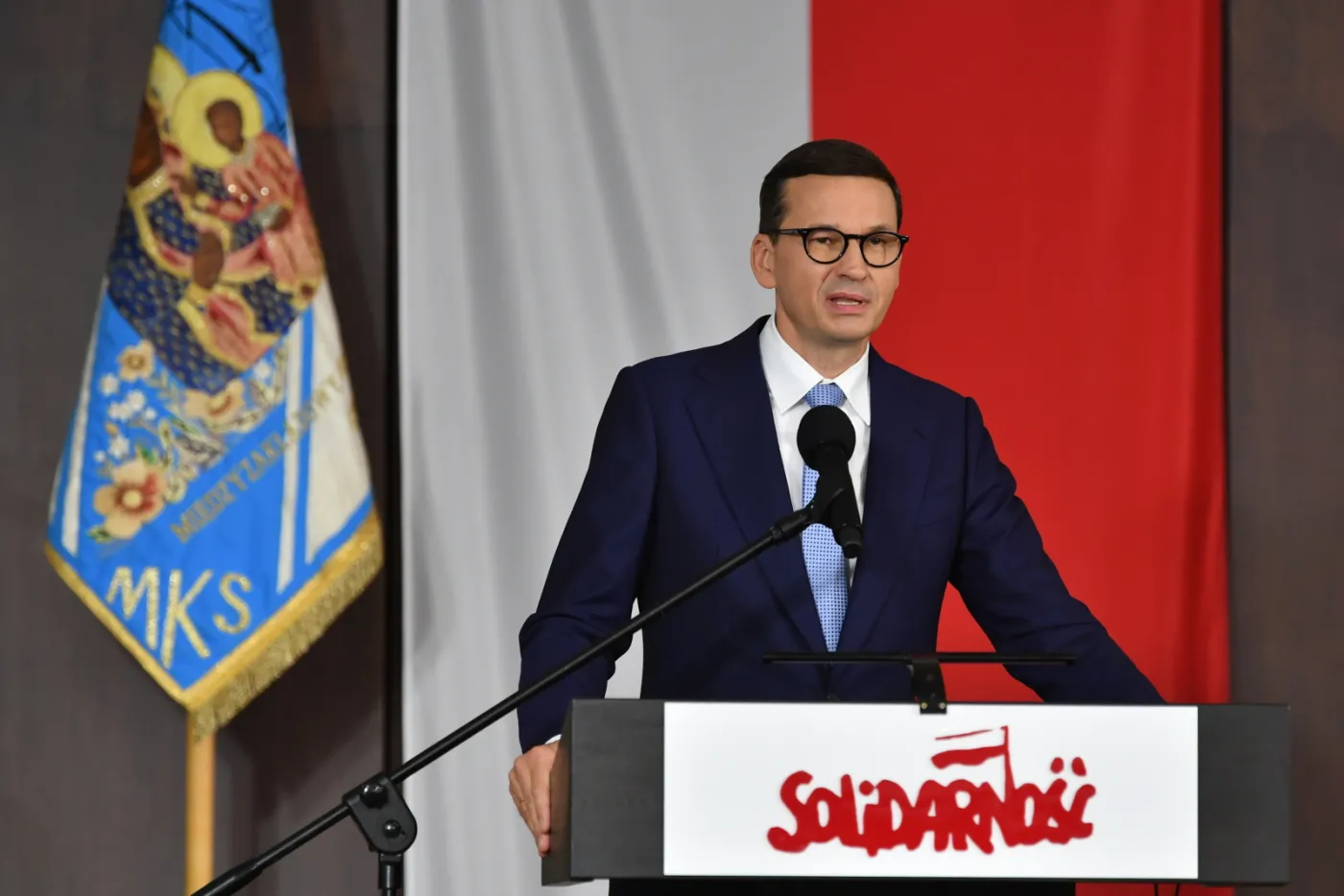 Morawiecki wystąpił w sali BHP. Kaczyński przysłał list. Był szef "Solidarności", nie było Wałęsy
