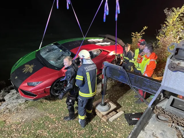 Lamborghini w jeziorze. Policja: Szwajcar jak James Bond