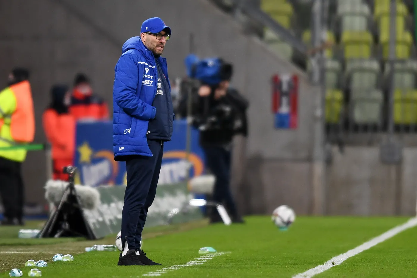 Legia musi czekać. Papszun zapewnia, że do czerwca zostaje w Rakowie