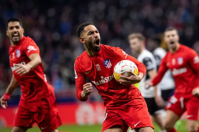 Skuteczny finisz Atletico w szalonym meczu z Valencią [WIDEO]