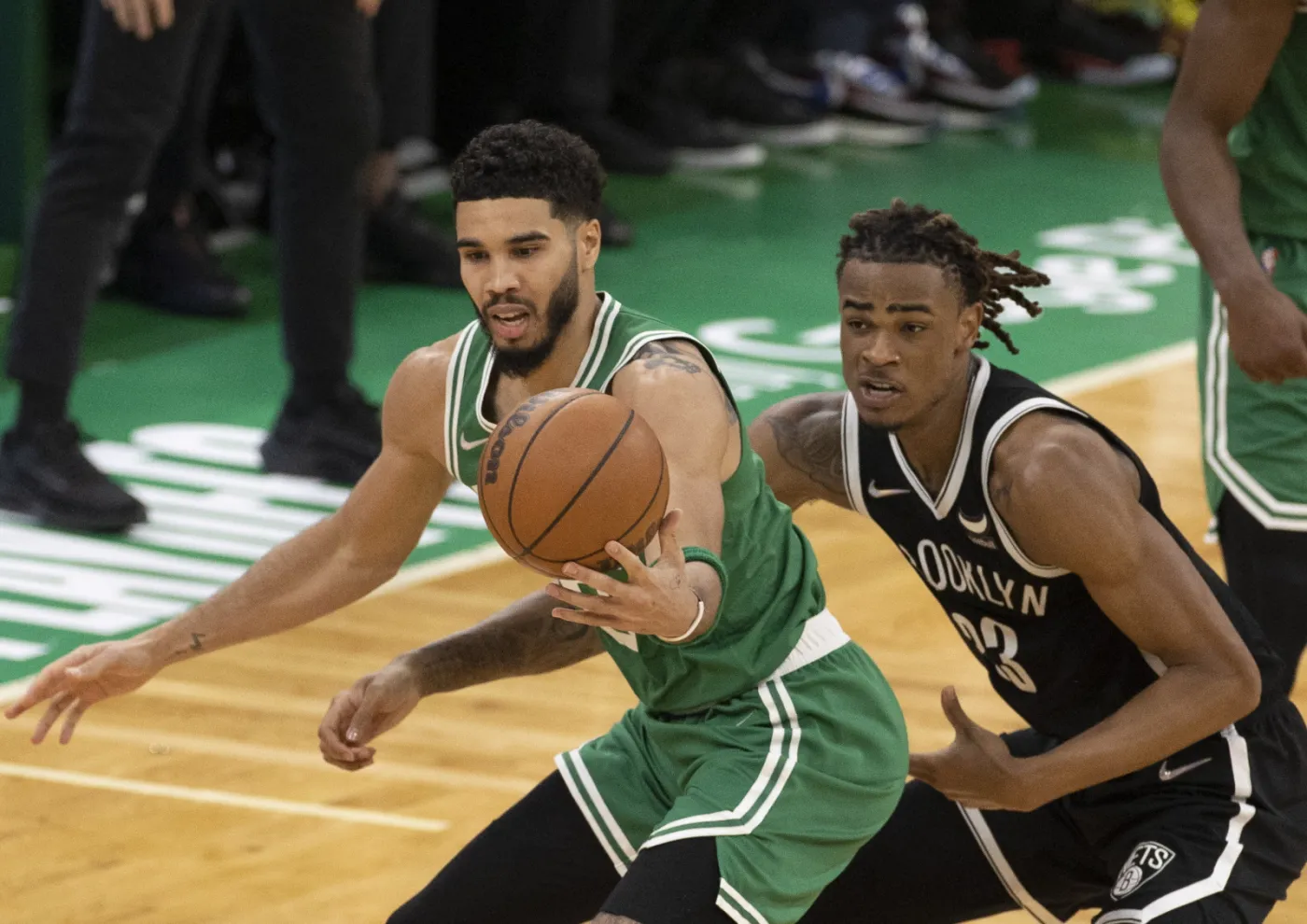 Sixers o krok od awansu do 2. rundy fazy play-off NBA. Kłopoty Nets