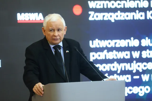Czy Kaczyński odchodzi z rządu? "Pyta pan o coś, co jest przyszłe i niepewne"