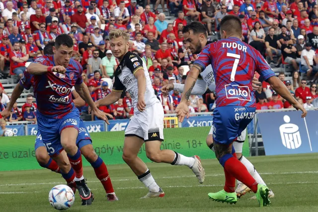 Podział punktów w Częstochowie. Remis Rakowa z Jagiellonią