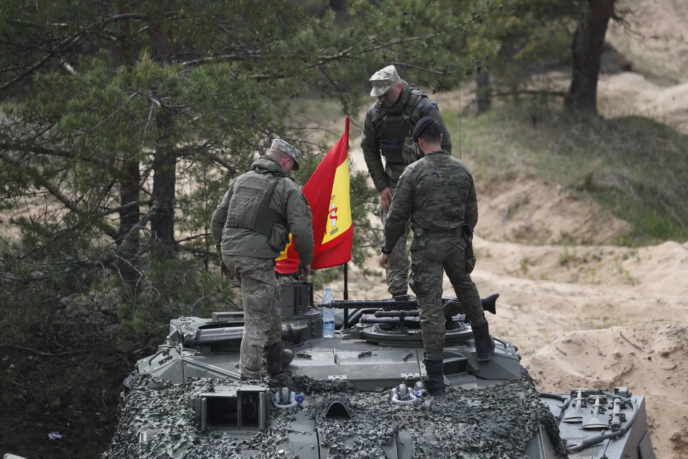 Hiszpanie gotowi szkolić Ukraińców na czołgach Leopard. Wszystko w rękach Niemiec