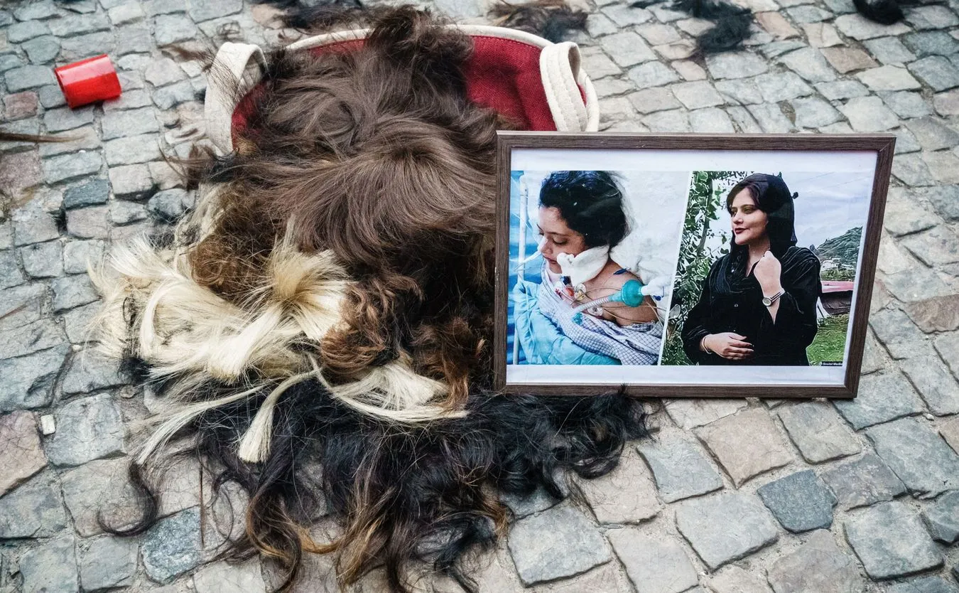 Wiec w Berlinie po śmierci Mahsy Amini