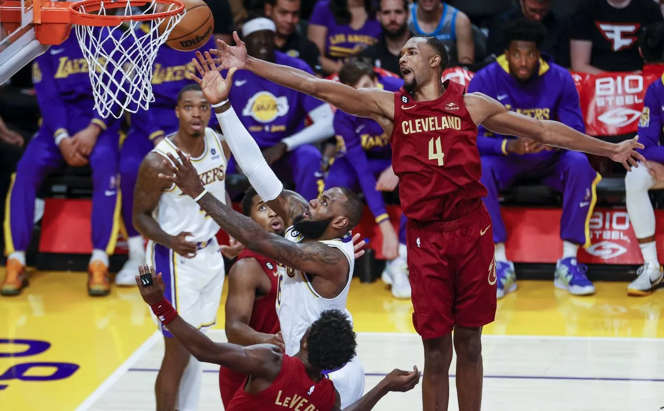 Liga NBA. Ósme z rzędu zwycięstwo Cavaliers