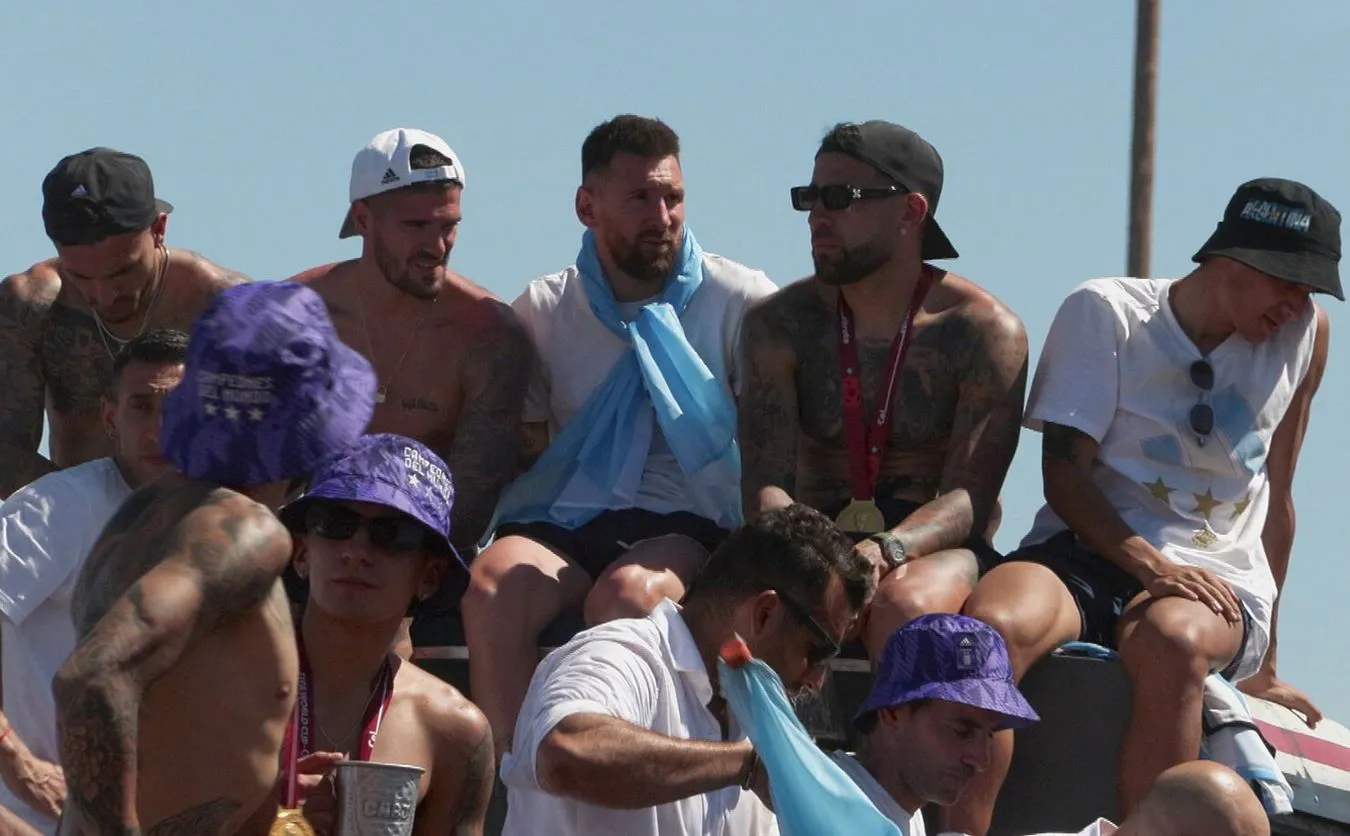 Messi spędzi Boże Narodzenie z rodziną i dwoma byłymi kolegami z Barcelony