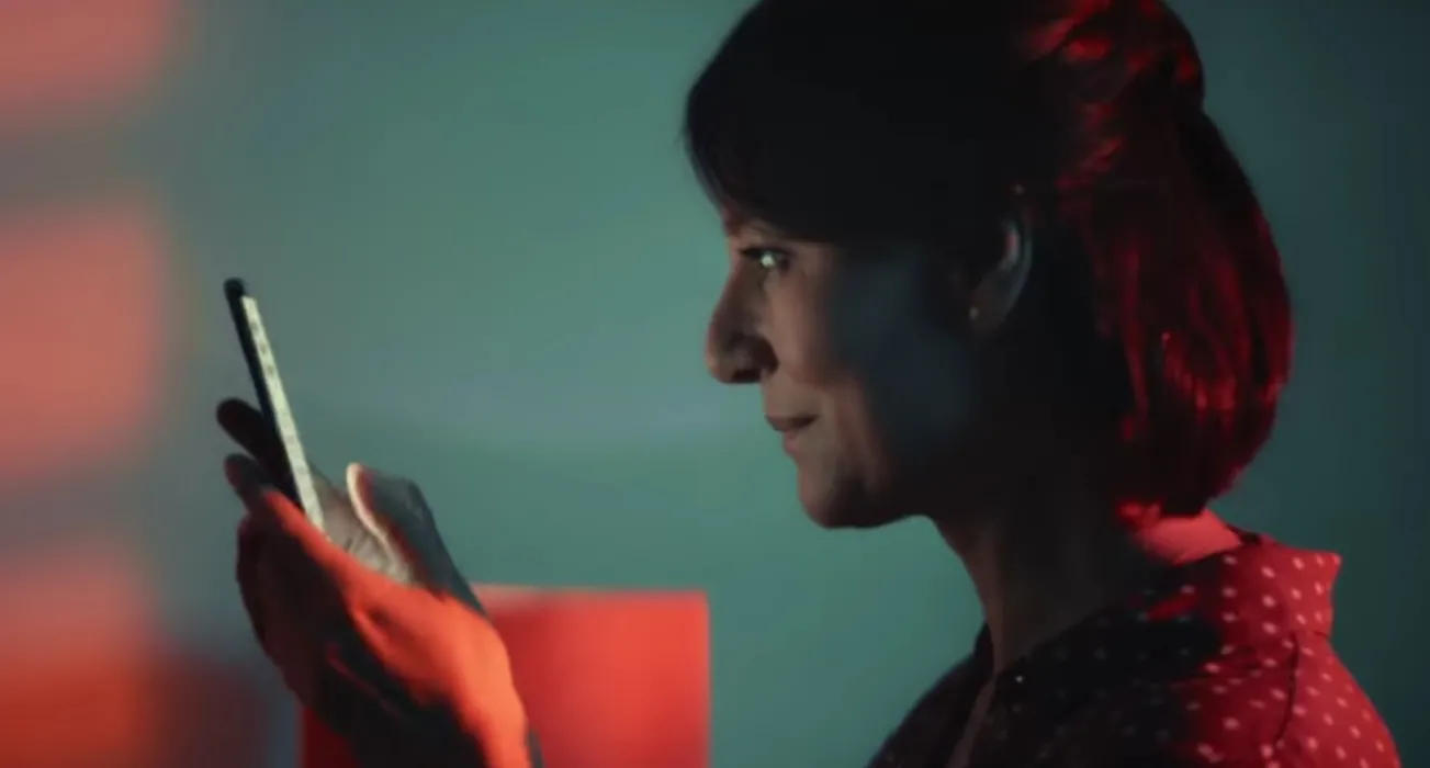 Dawid Podsiadło i "Najnowszy klip", a w nim gwiazdy: Ostaszewska, Kot, Smutniak, Simlat [TELEDYSK]